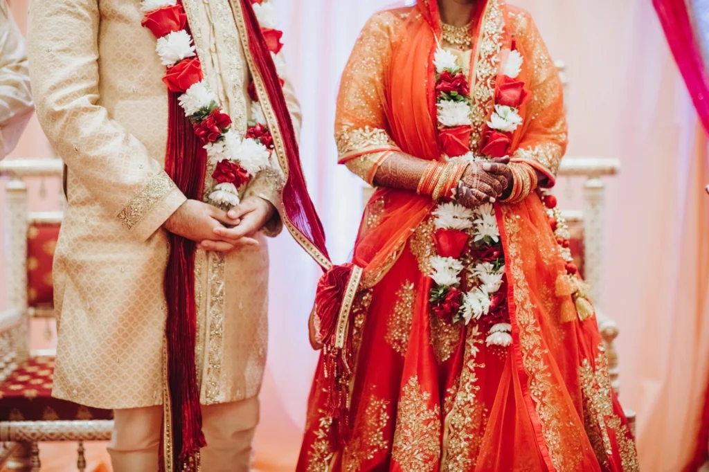 কলকাতায় বাঙালি বিয়ের সম্পূর্ণ পরিকল্পনা: শুরু থেকে সান্ধ্যবাস পর্যন্ত! 2 বাঙালি বিয়ের রীতি