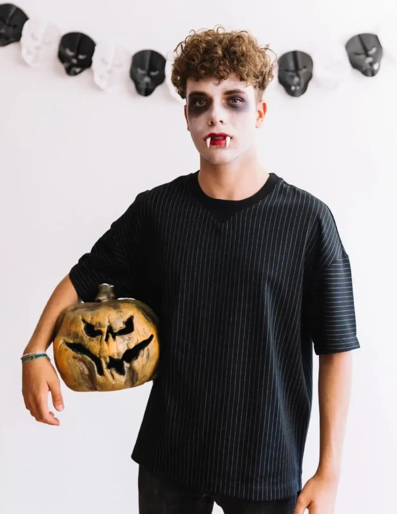 Unique Halloween Costume Ideas for Adults 2025 You Must Try This Year 9 group halloween costumes 2025